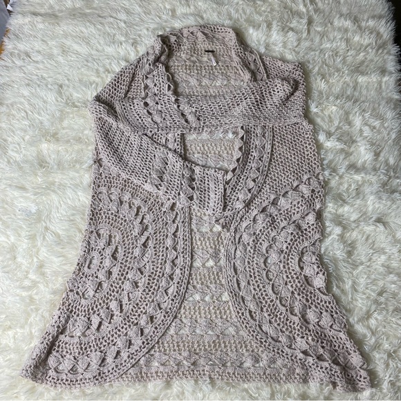 Free People Sweaters - Free People Crochet Cardigan Boho Style Neutral Cream Crochet Sweater
